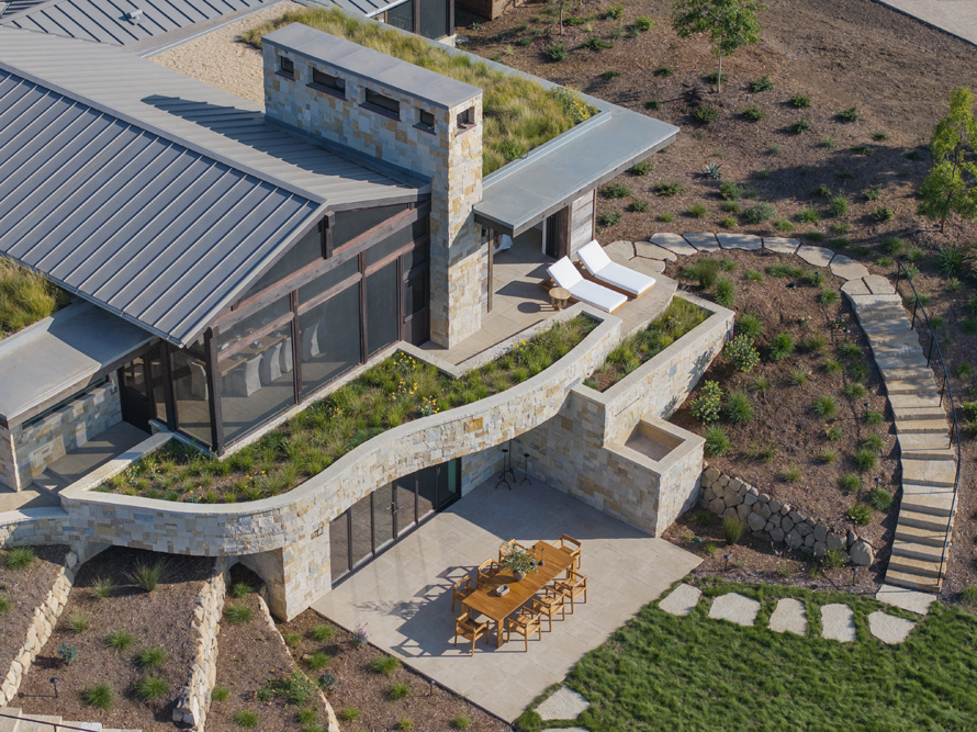 Summerland Serenity: The Architectural Artistry of Dylan Henderson